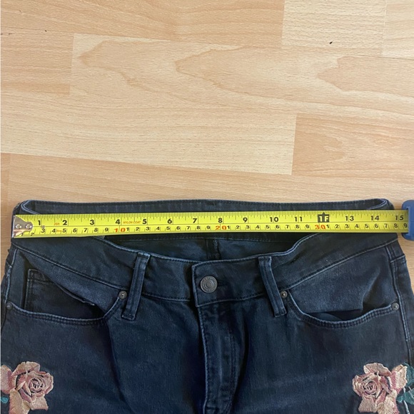 Mavi Arianna Embroidered Jeans - Picture 12 of 16